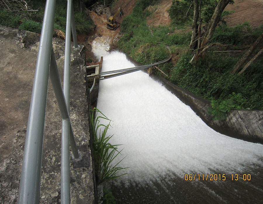 Reconstruction of Damaged Spillway Structure at for - bay Nillambe power station at Doluwa